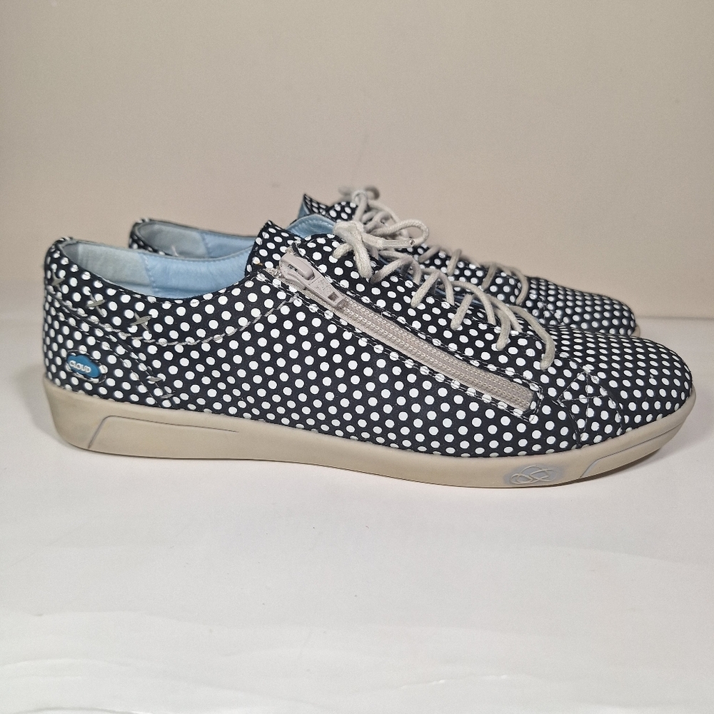 Cloud Footwear Aika Reflective Polka Dot Leather Sneakers Size 40 EU US 9